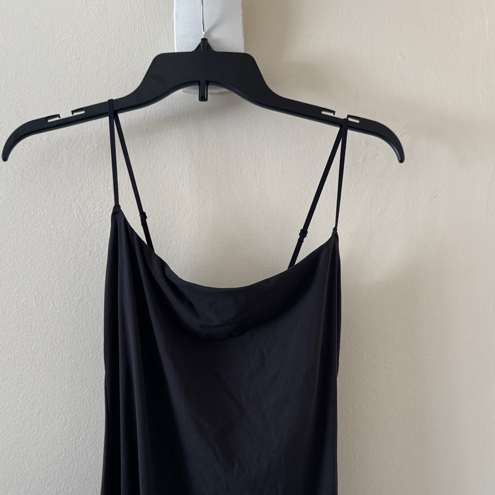 SKIMS Onyx Fits Everybody Sleeveless Spaghetti Straps Slip Dress Size Large, $88